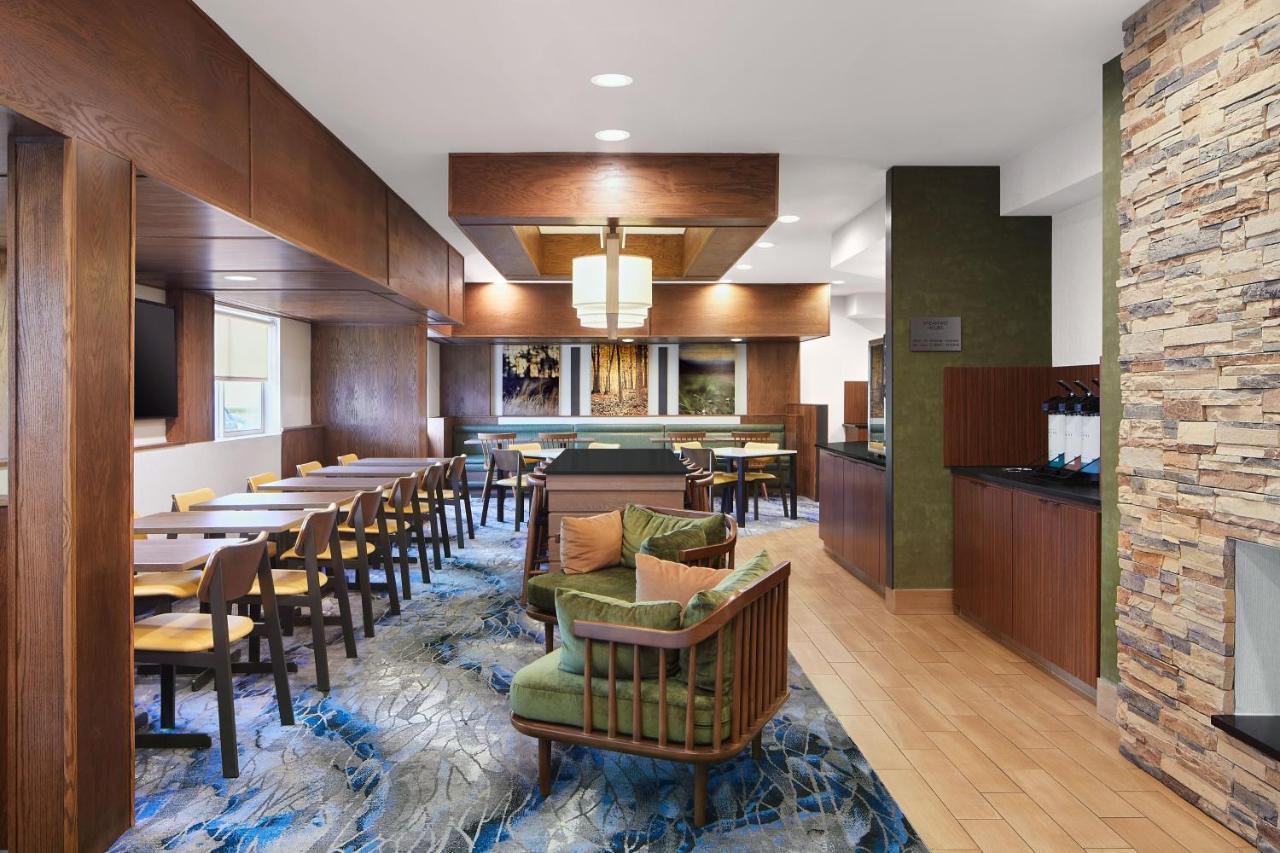 Fairfield Inn Хантсвилл Экстерьер фото