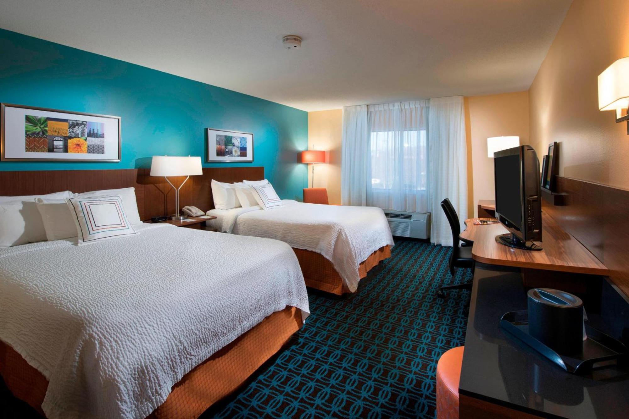 Fairfield Inn Хантсвилл Экстерьер фото