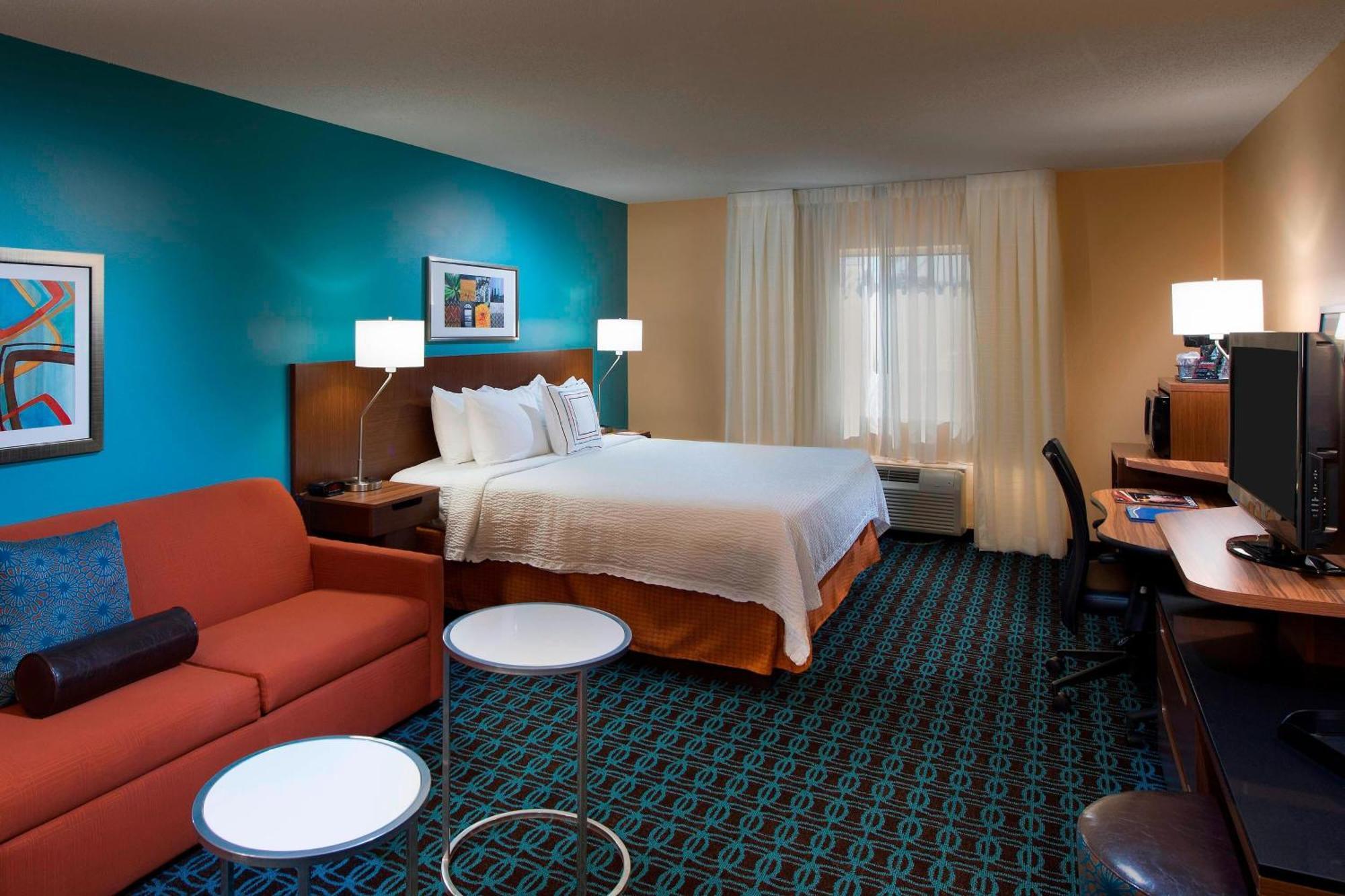 Fairfield Inn Хантсвилл Экстерьер фото