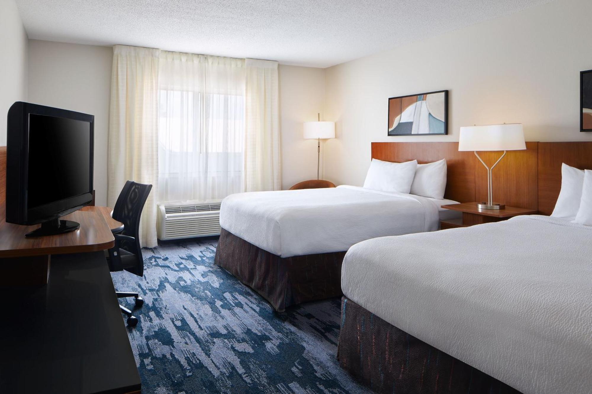 Fairfield Inn Хантсвилл Экстерьер фото