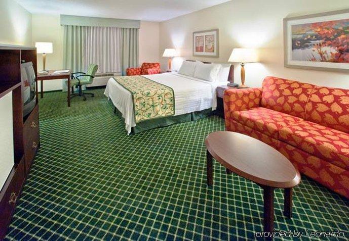 Fairfield Inn Хантсвилл Экстерьер фото
